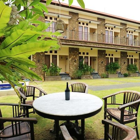 ปนด็อก เจมพิริง กูตา บาหลี Hotel ภายนอก รูปภาพ
