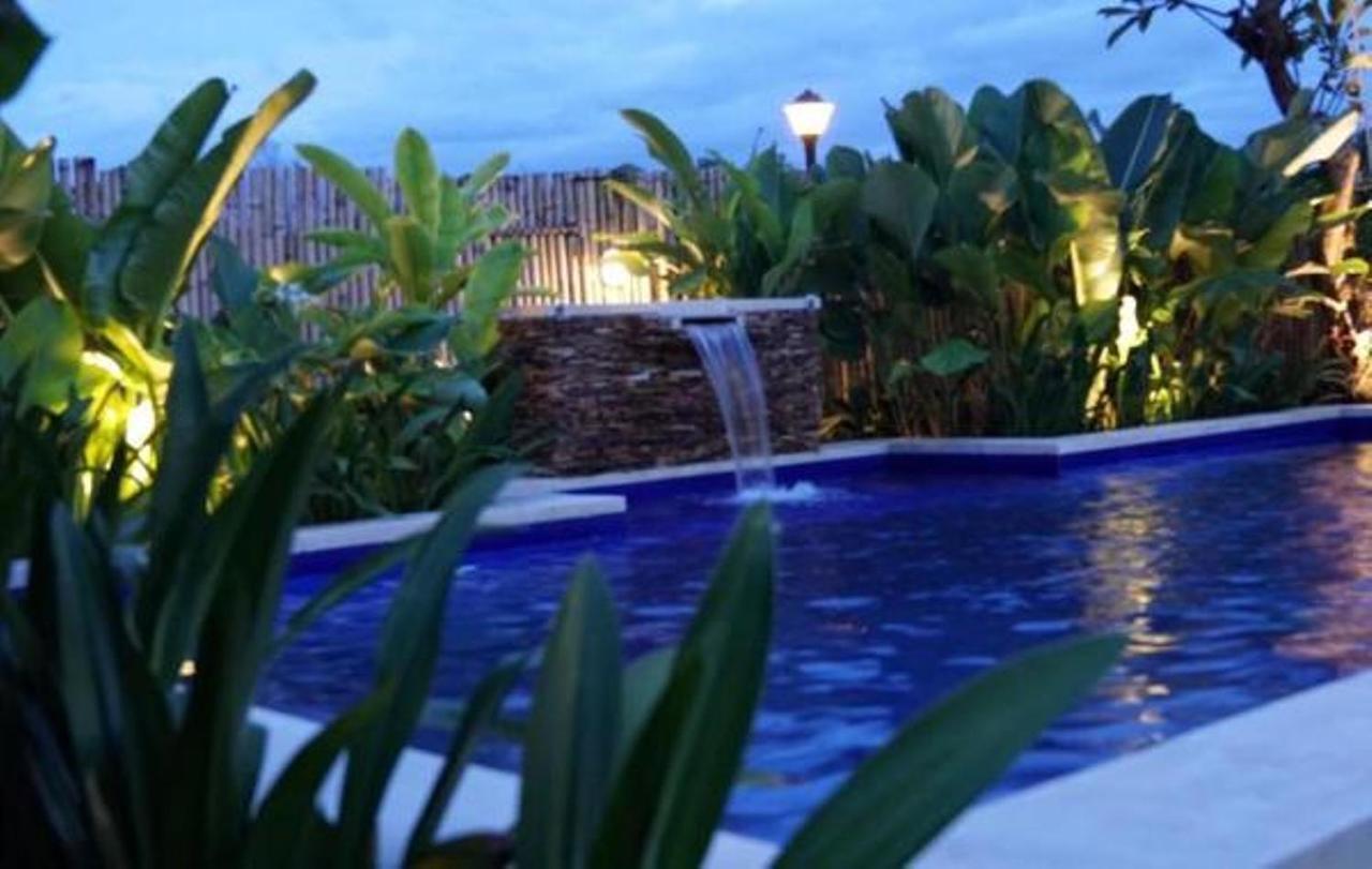 ปนด็อก เจมพิริง กูตา บาหลี Hotel ภายนอก รูปภาพ