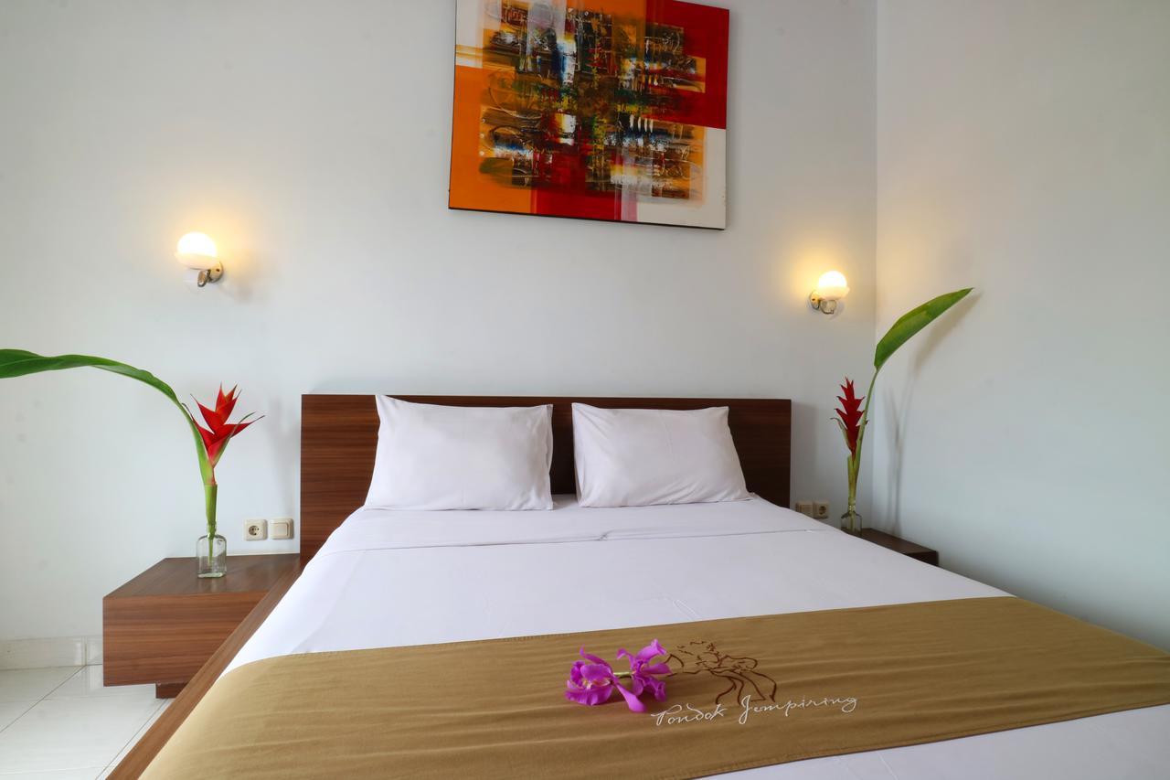 ปนด็อก เจมพิริง กูตา บาหลี Hotel ภายนอก รูปภาพ