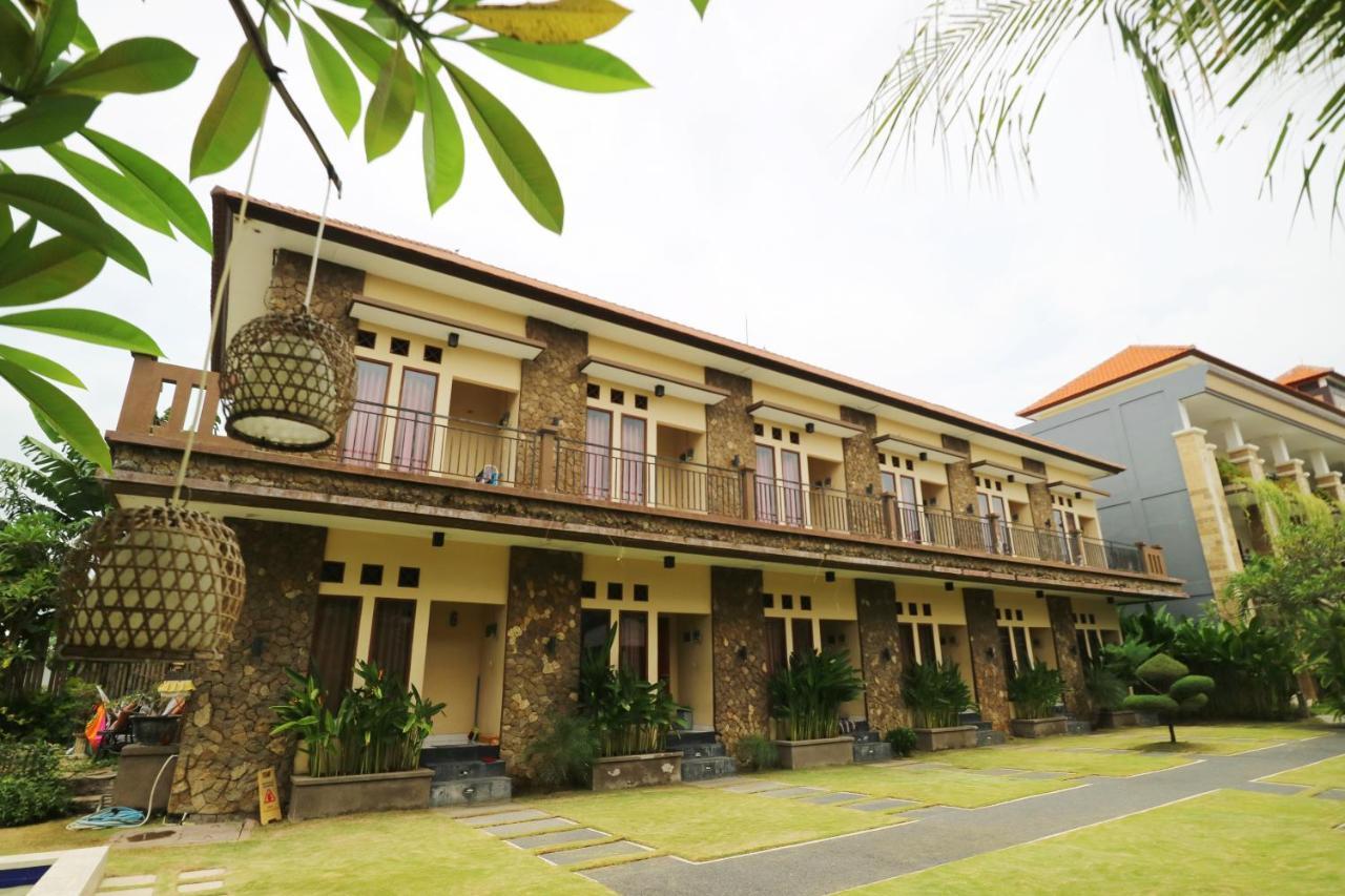ปนด็อก เจมพิริง กูตา บาหลี Hotel ภายนอก รูปภาพ