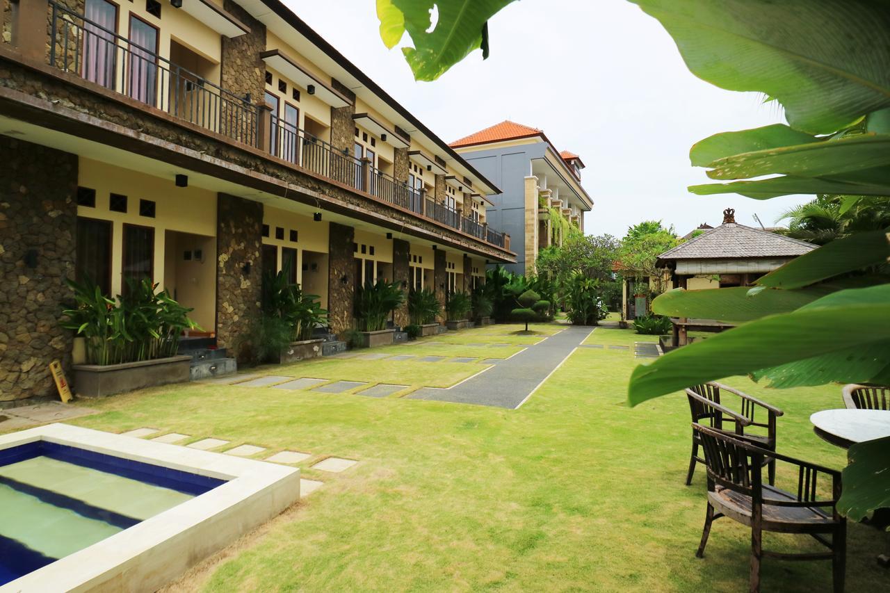 ปนด็อก เจมพิริง กูตา บาหลี Hotel ภายนอก รูปภาพ