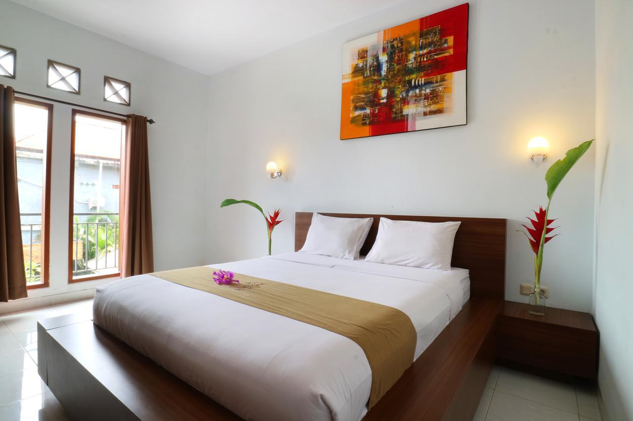 ปนด็อก เจมพิริง กูตา บาหลี Hotel ภายนอก รูปภาพ