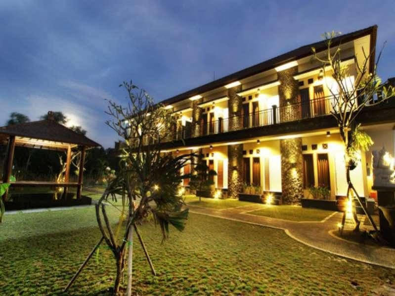 ปนด็อก เจมพิริง กูตา บาหลี Hotel ภายนอก รูปภาพ